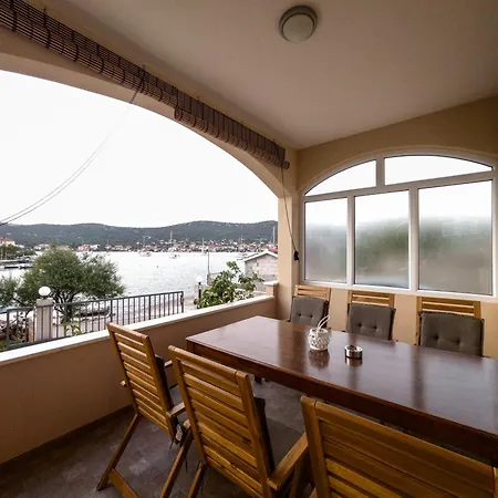 Majic Apartman Vinisce